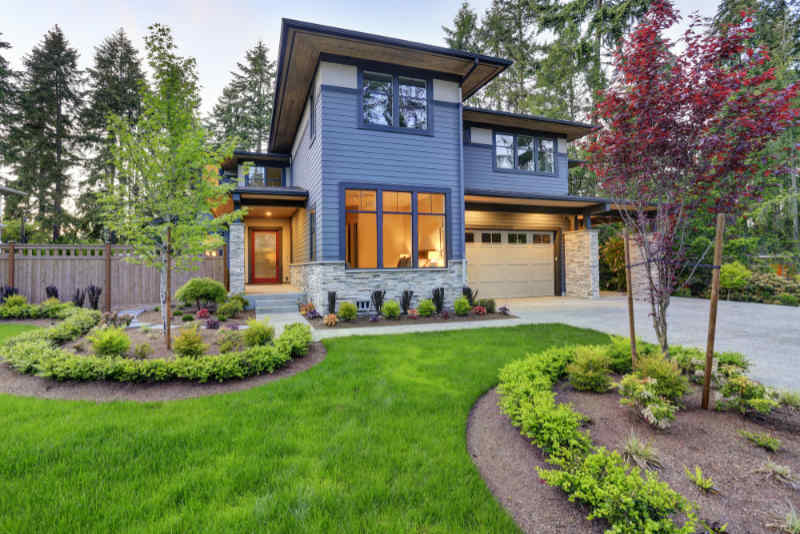 Outdoor and Curb Appeal